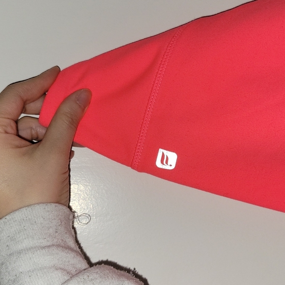 Fabletics Solar Crop Leggings - Picture 4 of 4